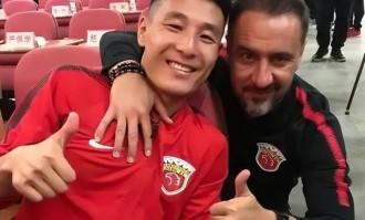 国足还考虑吗？57岁英超名帅下课：非常了解中国足球！