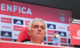 穆里尼奥称无惧裁判罢工，借机为葡萄牙德比营造公平氛围