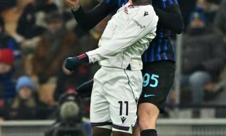 蓝黑军团主场大捷 国际米兰3-1力克博洛尼亚登顶意甲榜首