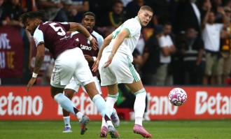 多夫比克租借加盟比利亚雷亚尔：重返西甲的契机与罗马的战术调整