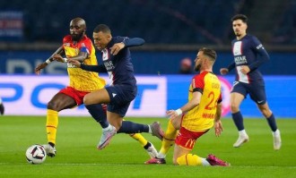 法甲生死战！梅斯 VS 兰斯，保级与冲刺的激烈碰撞