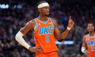 亚历山大38分杰威22分6助 雷霆轻取勇士13连胜