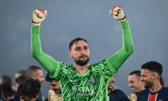 绝了，才拿欧冠冠军！就拒绝续约！大巴黎巨星贪财，曼联出面挖人